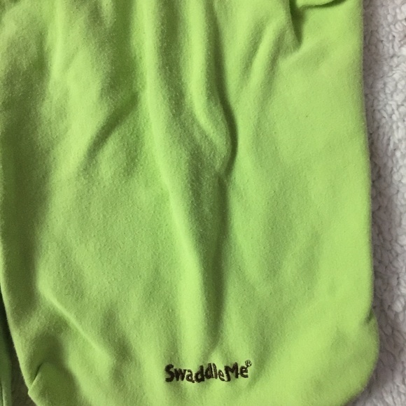 2 Swaddle blankets - Picture 3 of 3